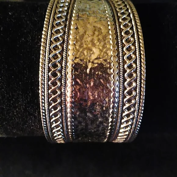 Mermaid Necklace and Cuff Bracelet ***HOST PICK*** 08/15 & 07/08 - Picture 3 of 4